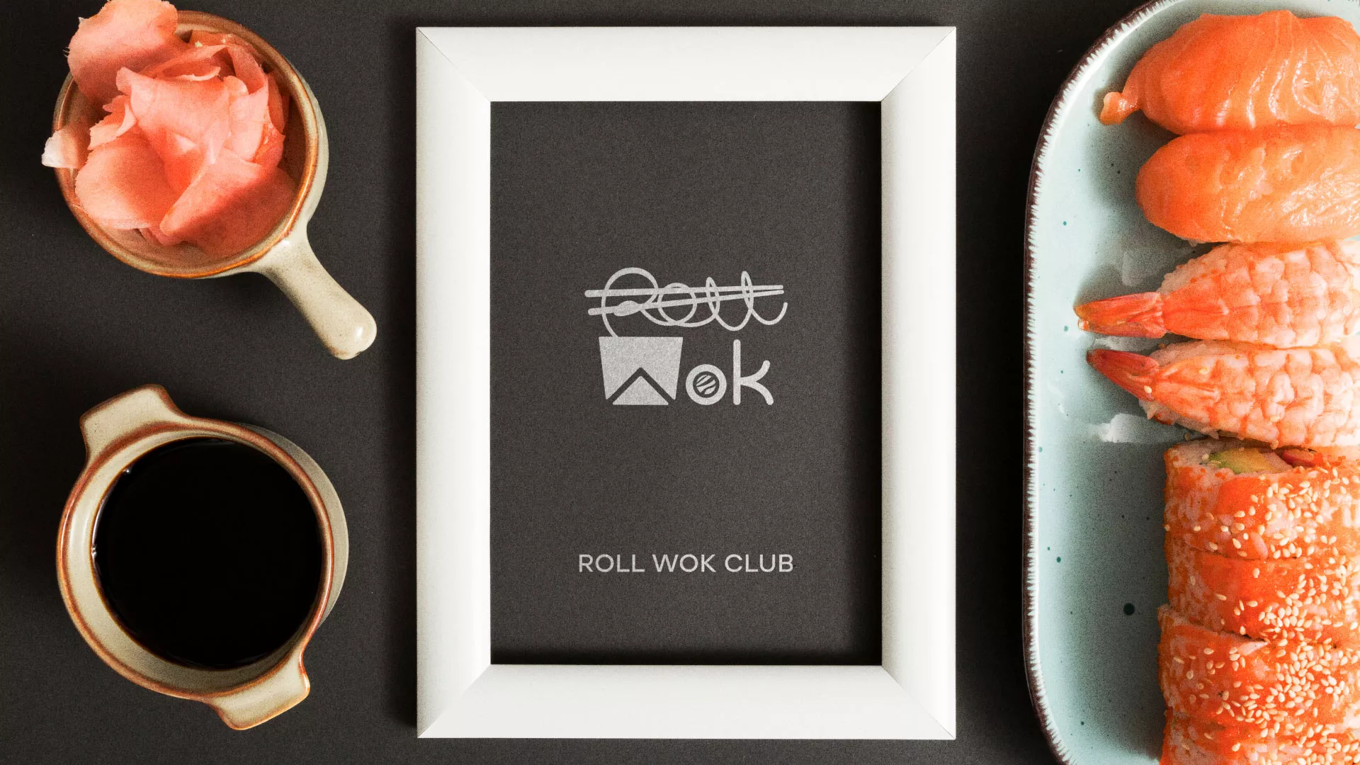 Разработка логотипа суши-бара «Roll Wok Club» в Светлом